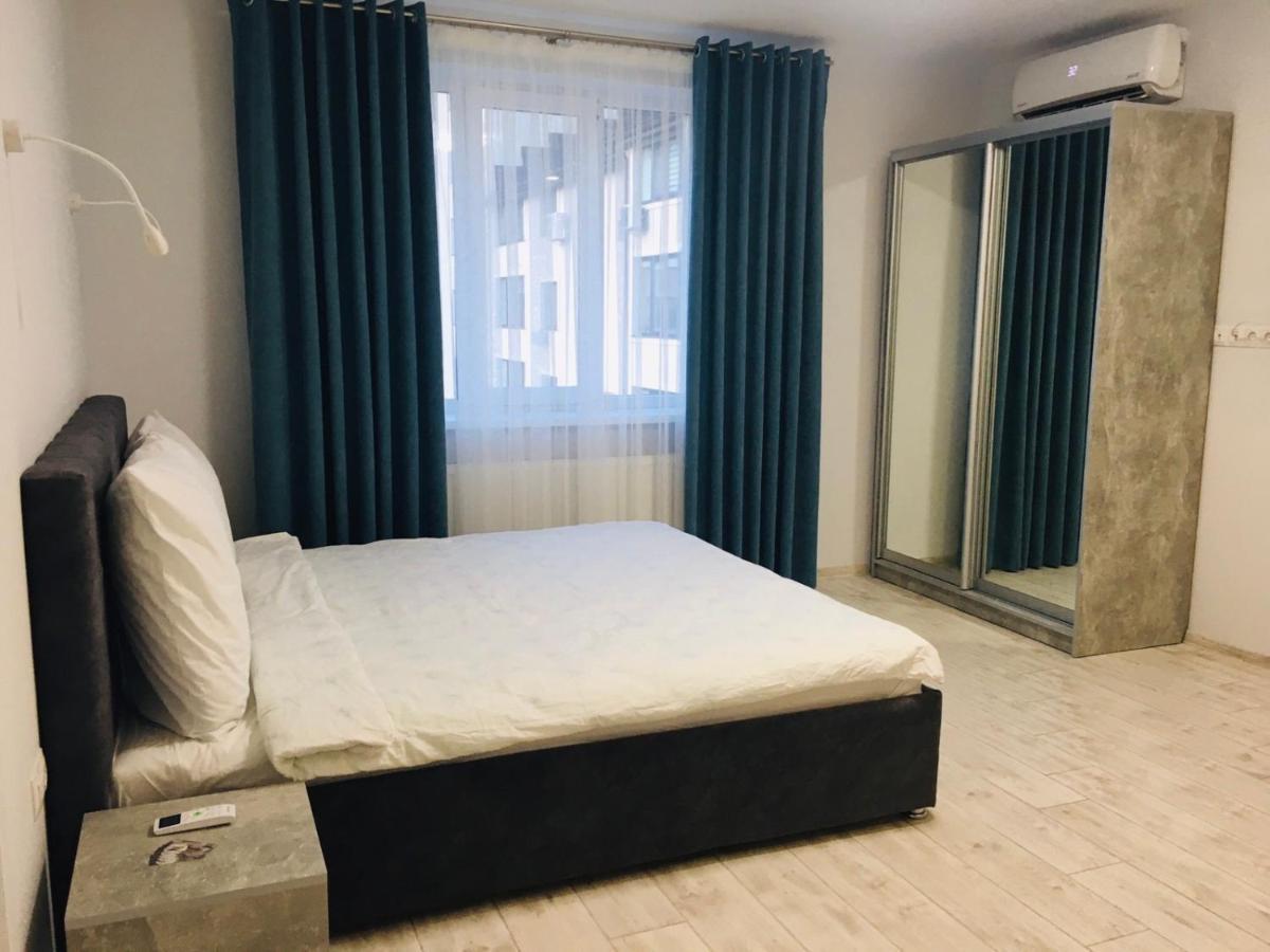 Apartment Edelweiss Oezjhorod Buitenkant foto