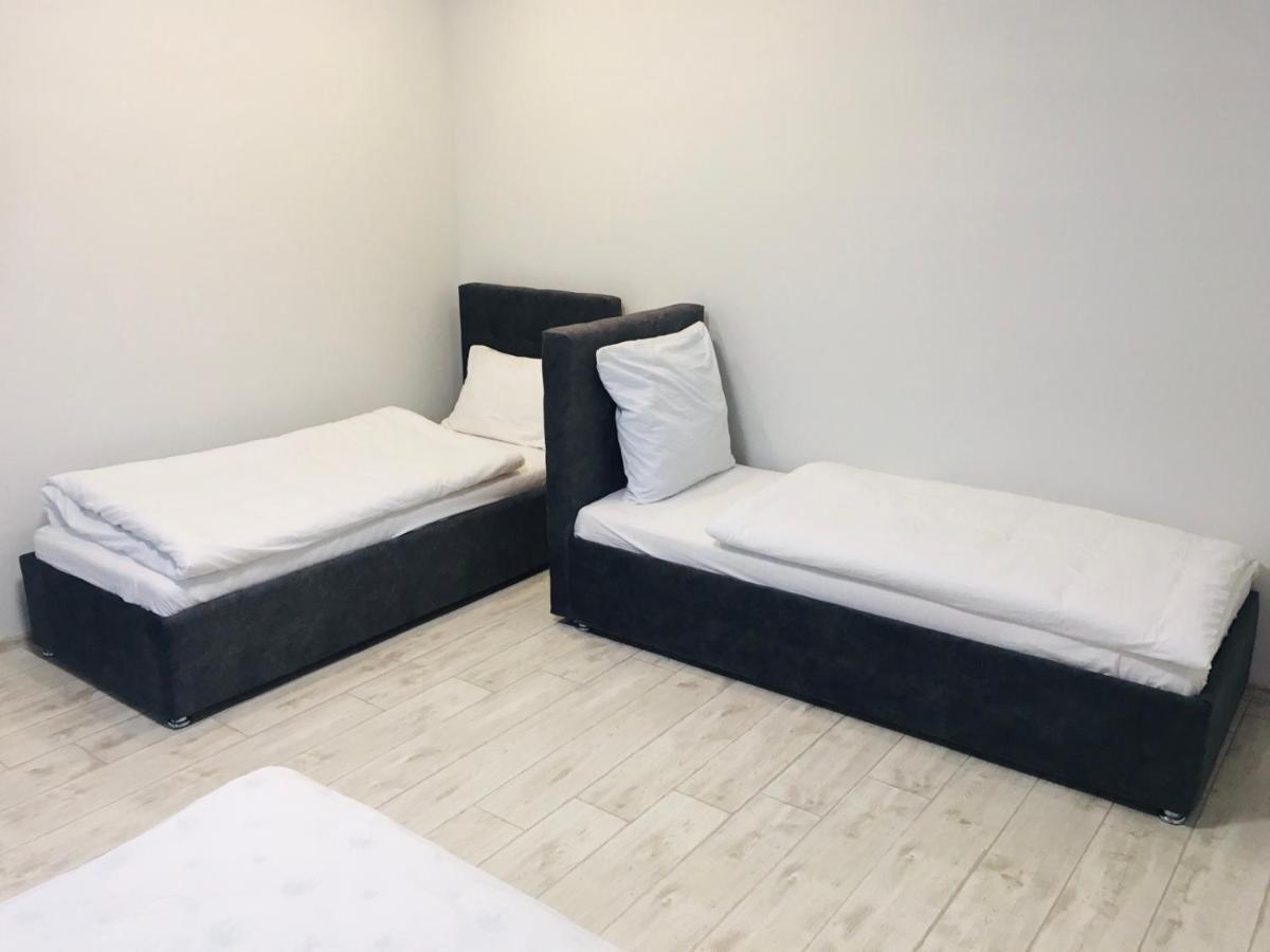 Apartment Edelweiss Oezjhorod Buitenkant foto