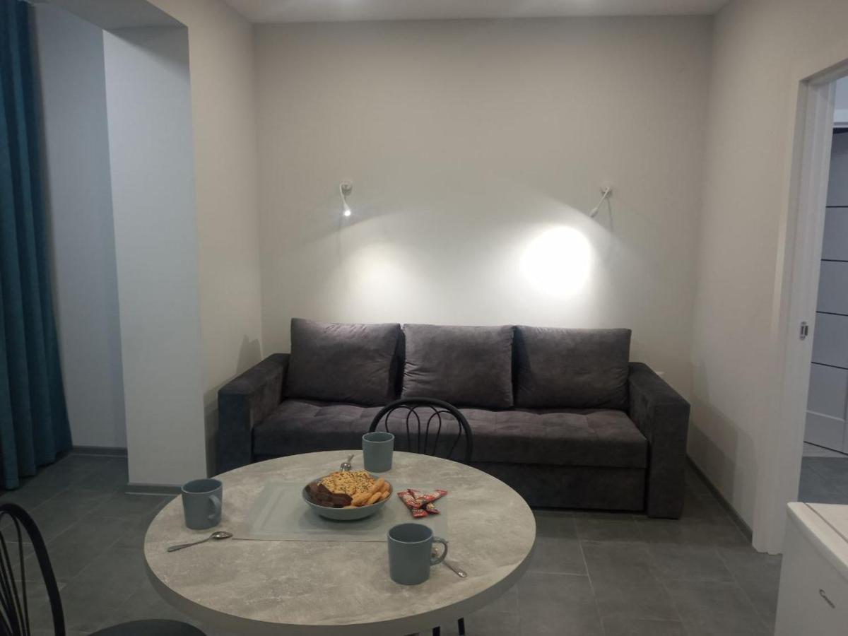 Apartment Edelweiss Oezjhorod Buitenkant foto