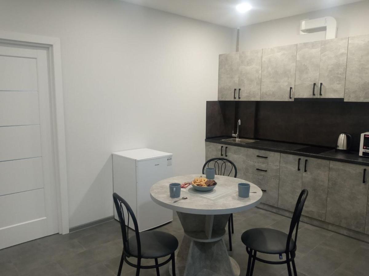Apartment Edelweiss Oezjhorod Buitenkant foto